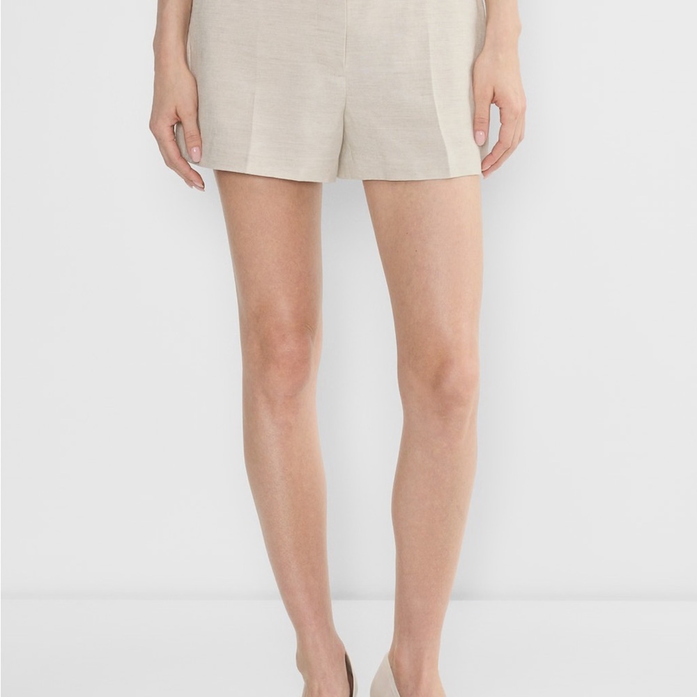 NWT Aritzia Limitless Short Mini in Natural Ecru